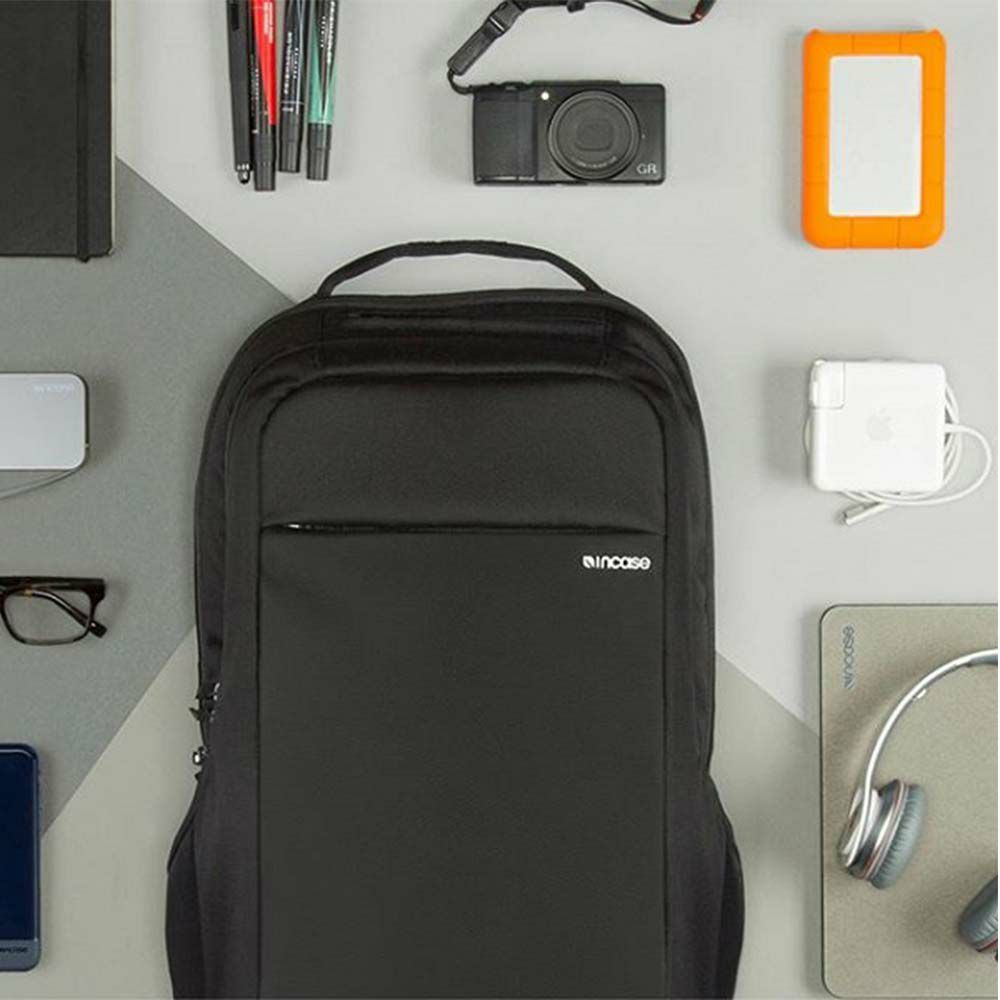 【9/1限定★エントリーで全員21倍】IncaseリュックIconSlimPackインケースバックパックB4メンズレディースアイコンスリムパックPCリュックビジネスリュック通勤通学日本正規品3717107237171074