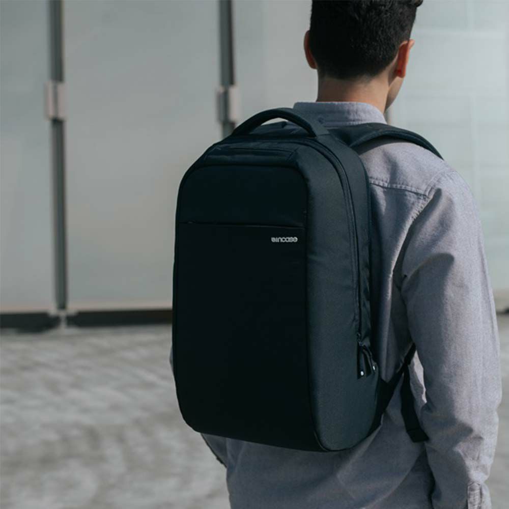 【9/1限定★エントリーで全員21倍】Incaseリュック正規品ICONLitePackインケースバックパックB4メンズレディースアイコンスリムパックナイロンPCリュックビジネスリュック通勤通学コンパクト3717101037171014