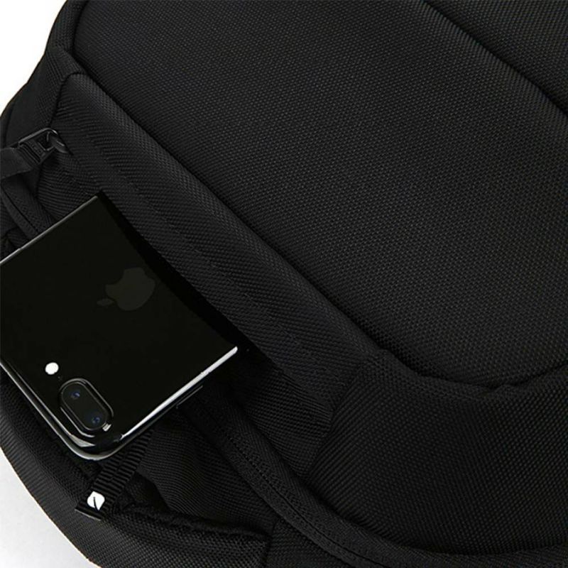 【9/1限定★エントリーで全員21倍】Incaseリュック正規品ICONLitePackインケースバックパックB4メンズレディースアイコンスリムパックナイロンPCリュックビジネスリュック通勤通学コンパクト3717101037171014