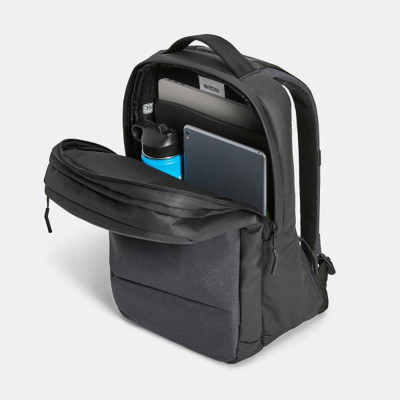 【9/1限定★エントリーで全員21倍】IncaseインケースリュックCityBackpack正規品バックパックB42層式メンズレディースシティドットバックパックPCリュックビジネスリュック通勤通学大容量大きめ2気室