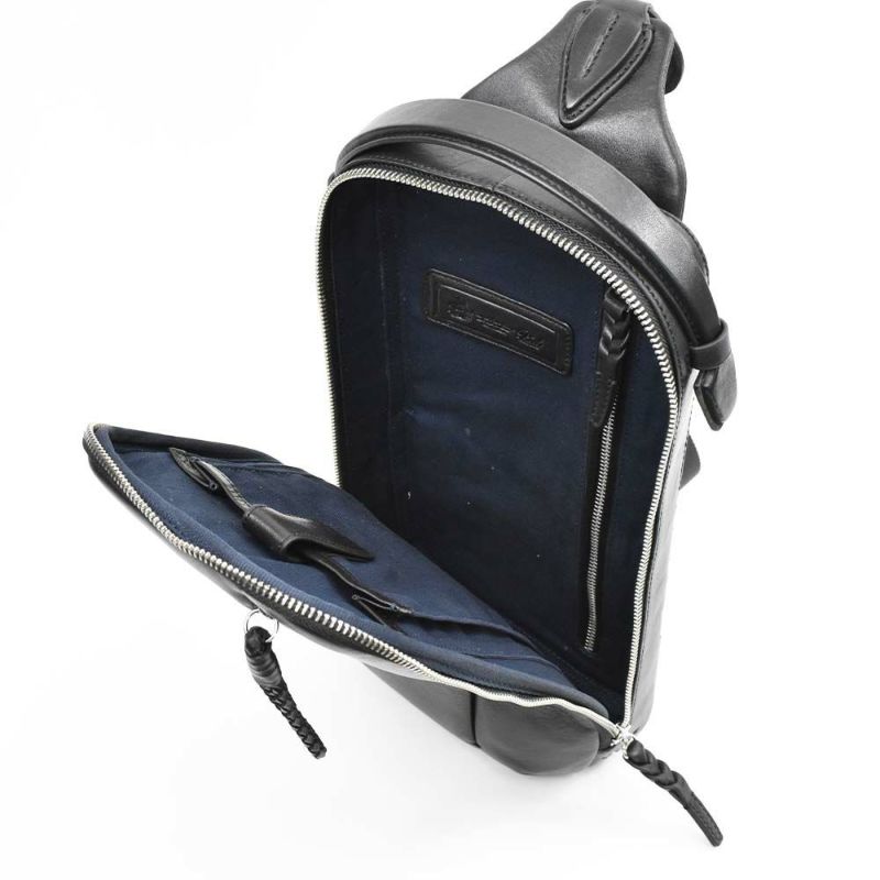 【ポイント最大34.5倍】P.I.Dボディバッグ本革メンズピーアイディー撥水エクリール本革ボディバッグボディバックショルダーバッグワンショルダーバッグ通勤通学ビジネスレザー革ブランドカジュアルPIDピー・アイ・ディーPAZ105