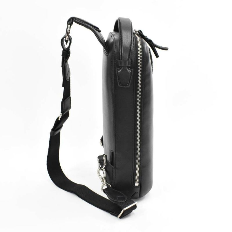 【ポイント最大34.5倍】P.I.Dボディバッグ本革メンズピーアイディー撥水エクリール本革ボディバッグボディバックショルダーバッグワンショルダーバッグ通勤通学ビジネスレザー革ブランドカジュアルPIDピー・アイ・ディーPAZ105