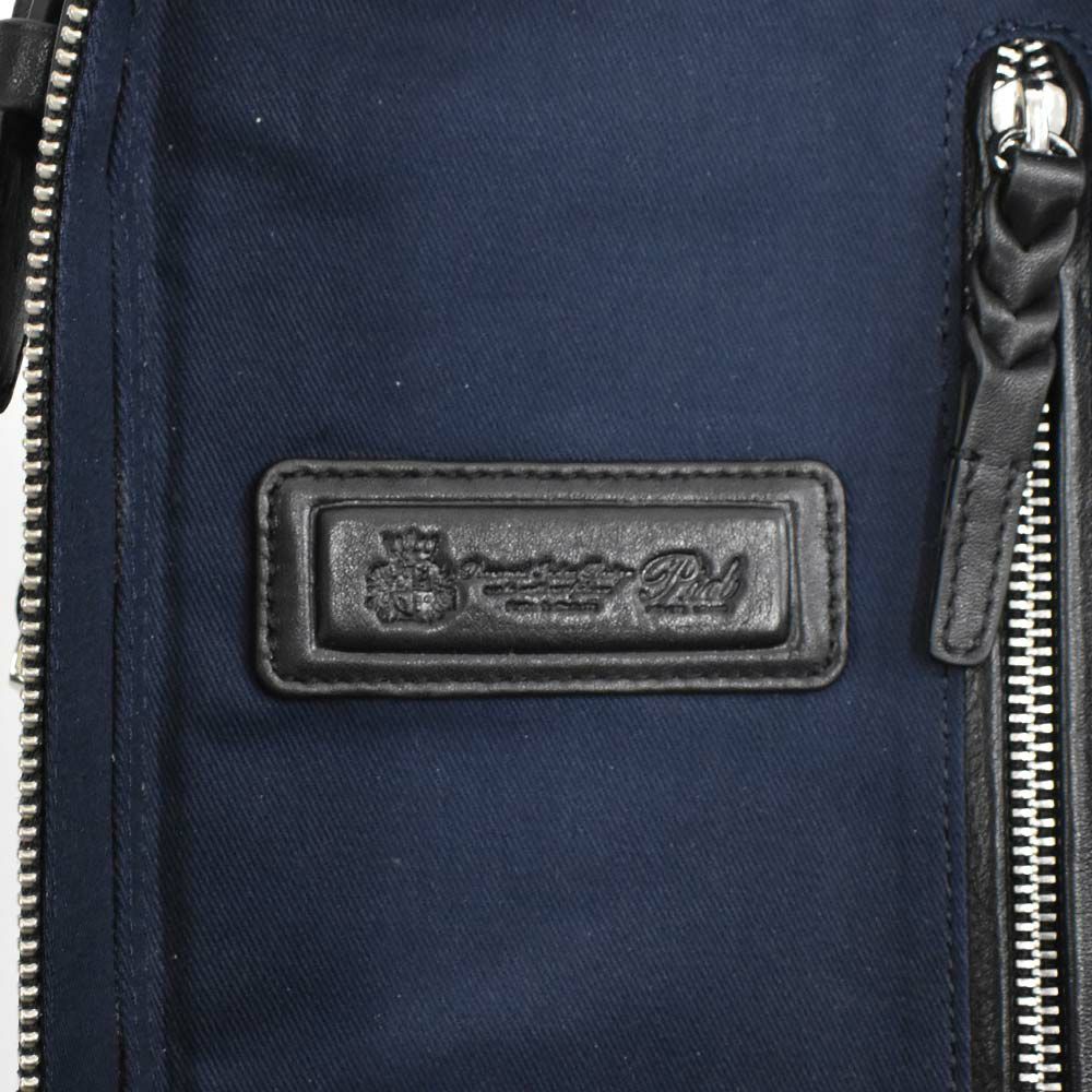 【ポイント最大34.5倍】P.I.Dボディバッグ本革メンズピーアイディー撥水エクリール本革ボディバッグボディバックショルダーバッグワンショルダーバッグ通勤通学ビジネスレザー革ブランドカジュアルPIDピー・アイ・ディーPAZ105