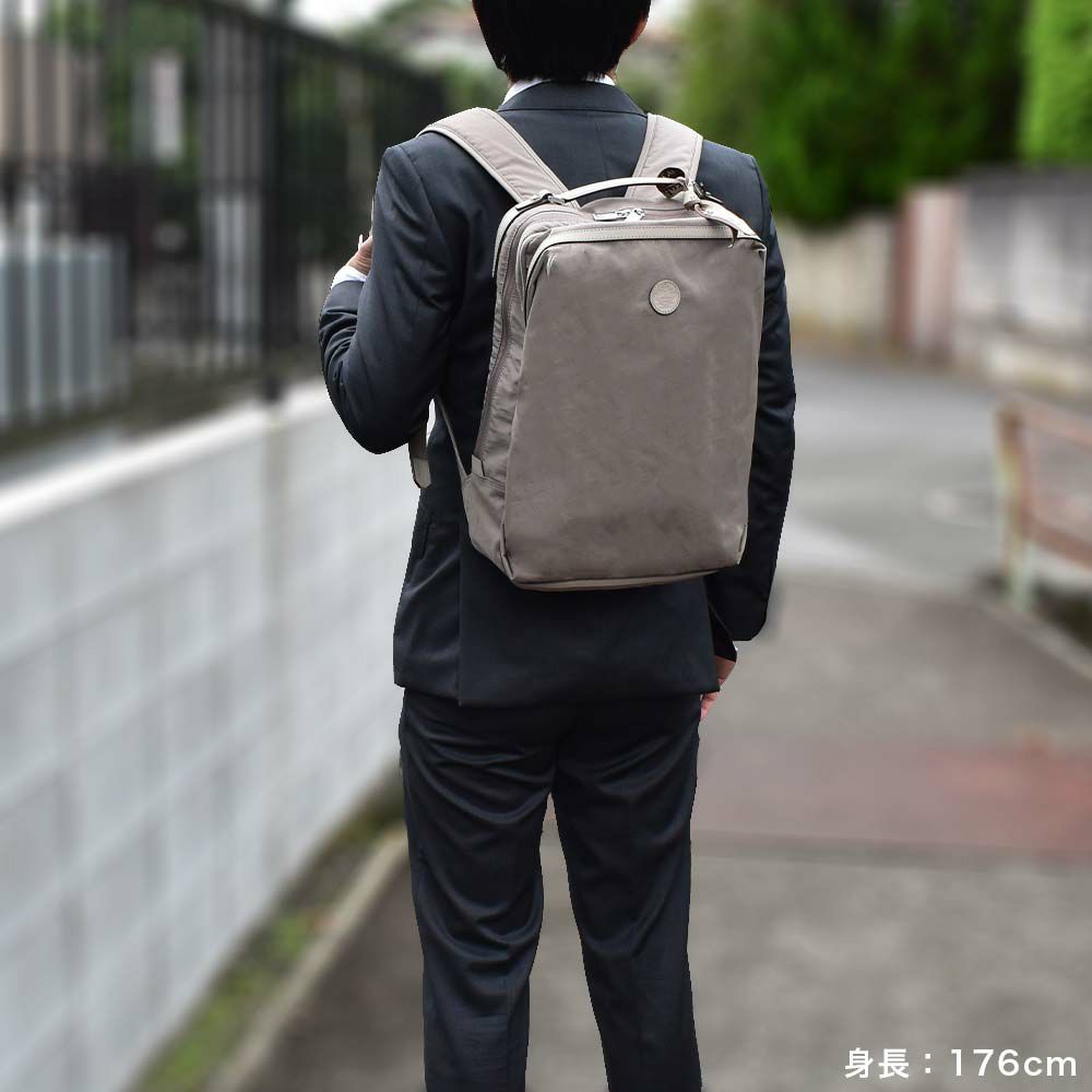 オロビアンコOrobiancoリュック正規品ビジネスバッグビジネスリュックバッグA413.3インチ対応センプレライトメンズレディースビジネスバックパックカジュアルナイロン軽量軽い大容量92391