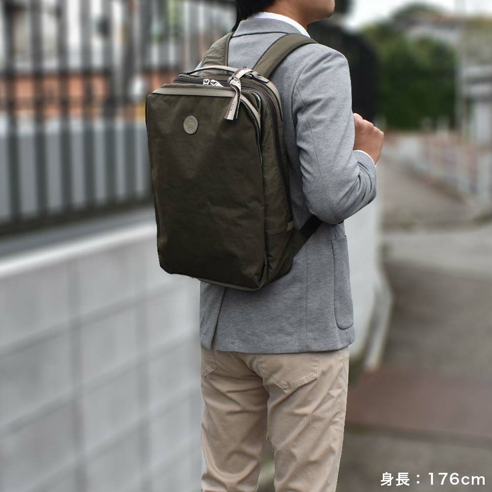 オロビアンコOrobiancoリュック正規品ビジネスバッグビジネスリュックバッグA413.3インチ対応センプレライトメンズレディースビジネスバックパックカジュアルナイロン軽量軽い大容量92391