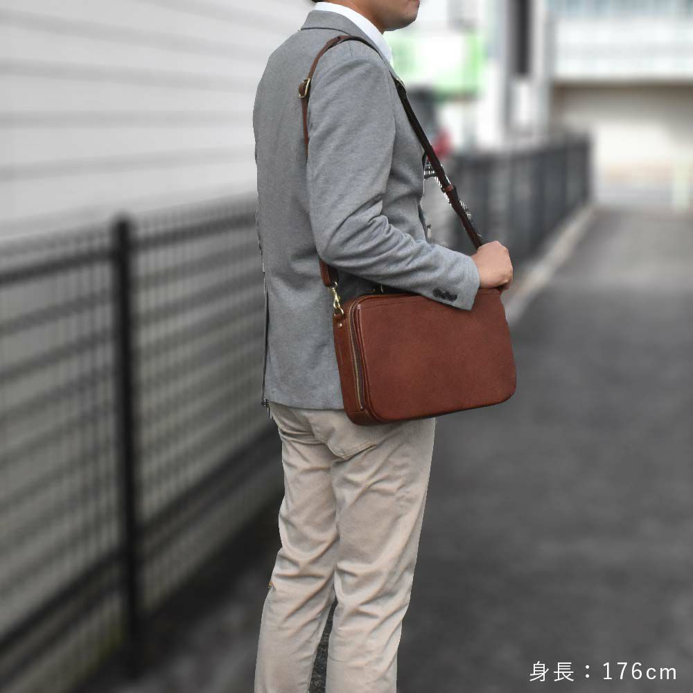 青木鞄ショルダーバッグB5サイズバッグメンズLugardラガードNEVADAネヴァダネバダ本革レザー2wayビジネスバッグショルダーショルダーバック肩掛けバッグ肩掛けカバン日本製プレゼント男性ブランド大人5138