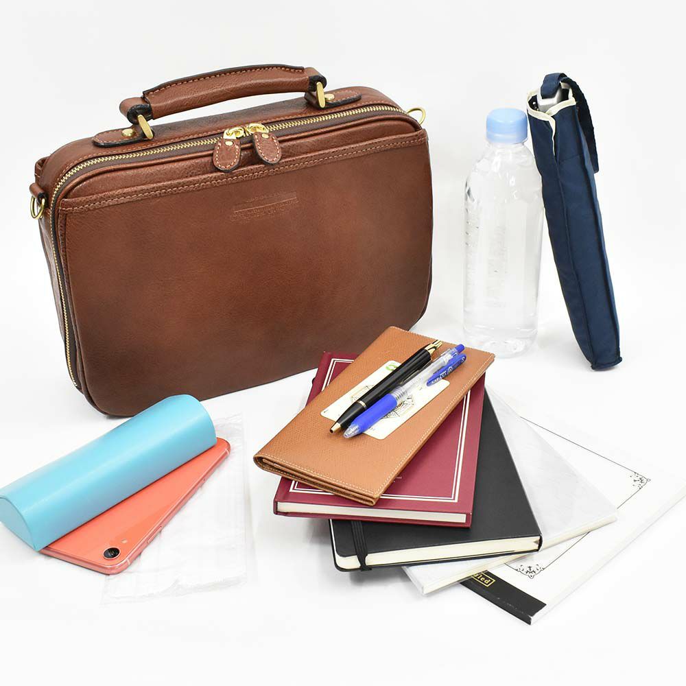 青木鞄ショルダーバッグB5サイズバッグメンズLugardラガードNEVADAネヴァダネバダ本革レザー2wayビジネスバッグショルダーショルダーバック肩掛けバッグ肩掛けカバン日本製プレゼント男性ブランド大人5138