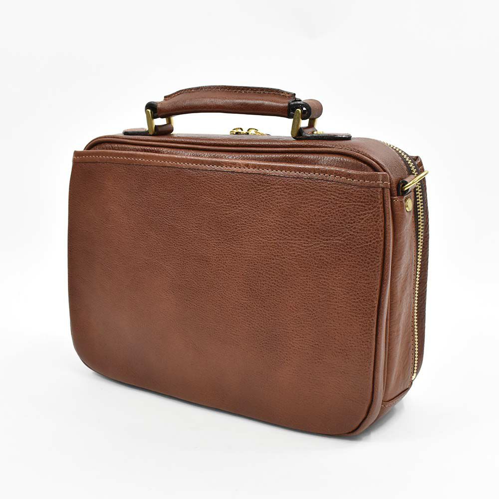 青木鞄ショルダーバッグB5サイズバッグメンズLugardラガードNEVADAネヴァダネバダ本革レザー2wayビジネスバッグショルダーショルダーバック肩掛けバッグ肩掛けカバン日本製プレゼント男性ブランド大人5138