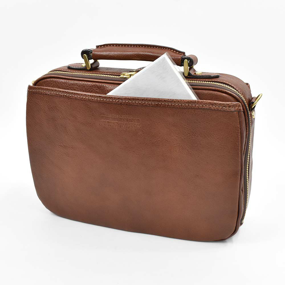 青木鞄ショルダーバッグB5サイズバッグメンズLugardラガードNEVADAネヴァダネバダ本革レザー2wayビジネスバッグショルダーショルダーバック肩掛けバッグ肩掛けカバン日本製プレゼント男性ブランド大人5138