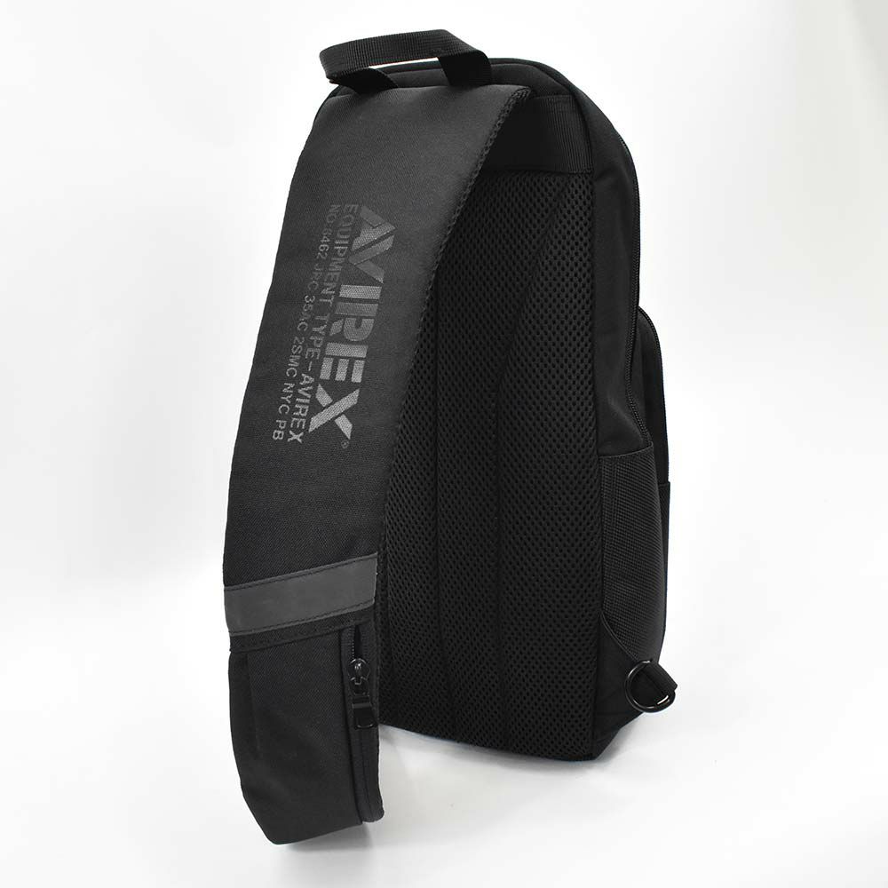 AVIREXボディバッグB5メンズ大容量アビレックスバッグショルダーバッグアヴィレックスボディバックボディーバッグブランド人気軽量かっこいいミリタリーAVX601