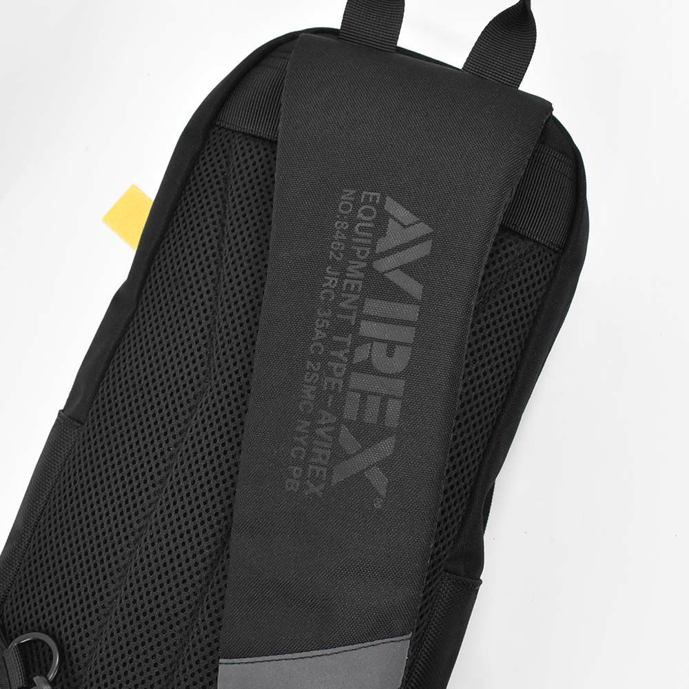 AVIREXボディバッグB5メンズ大容量アビレックスバッグショルダーバッグアヴィレックスボディバックボディーバッグブランド人気軽量かっこいいミリタリーAVX601