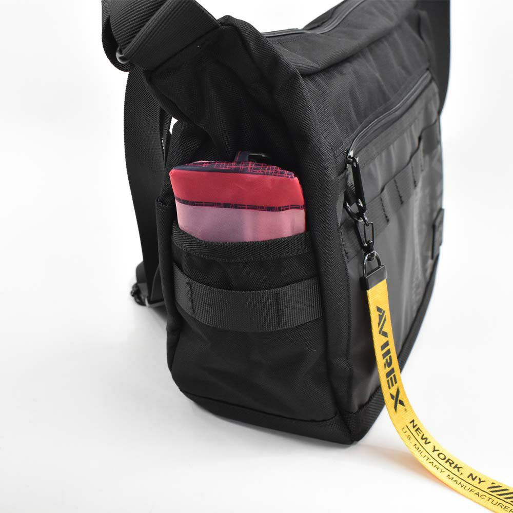 【新作】AVIREXショルダーバッグアビレックスメンズA4大きめ大容量ブランドバッグショルダーバック斜め掛けバッグ斜めがけバッグ肩掛けカバン斜めがけ斜め掛け人気シンプル大人おしゃれアヴィレックスAVX602