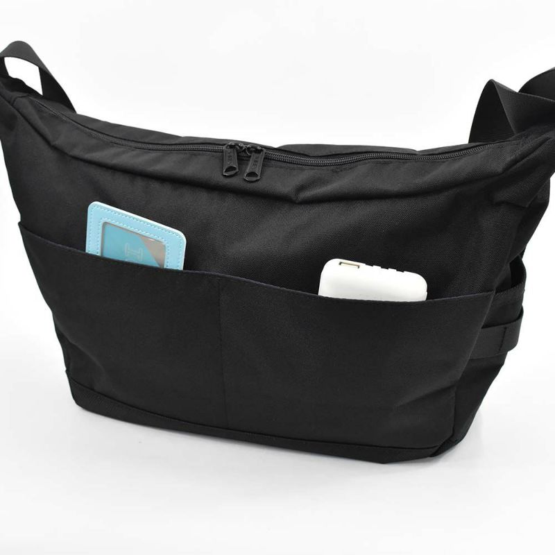 【新作】AVIREXショルダーバッグアビレックスメンズA4大きめ大容量ブランドバッグショルダーバック斜め掛けバッグ斜めがけバッグ肩掛けカバン斜めがけ斜め掛け人気シンプル大人おしゃれアヴィレックスAVX602