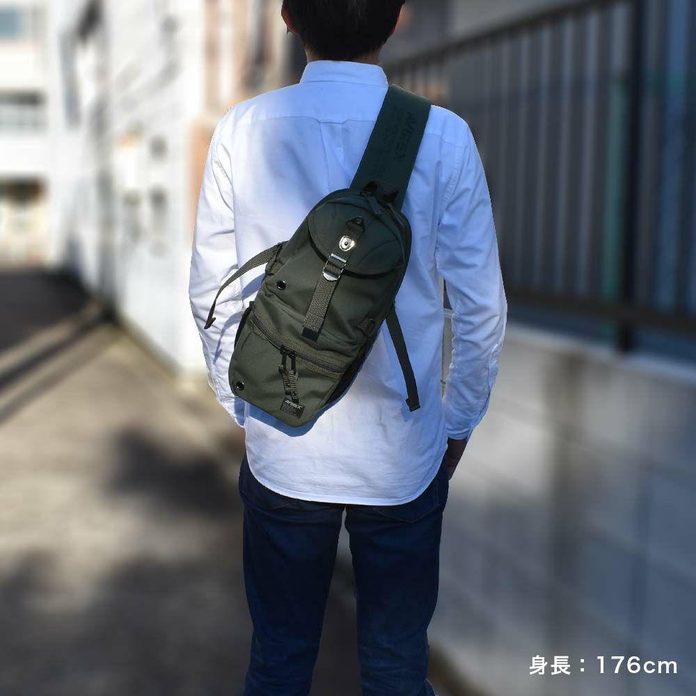 AVIREXボディバッグメンズ大容量B5アビレックスイーグルバッグショルダーバッグアヴィレックスボディバックボディーバッグブランド人気軽量かっこいいミリタリーAVX305L