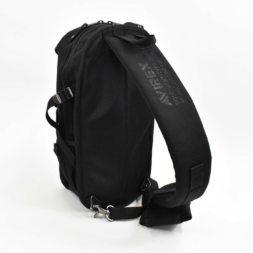 AVIREXボディバッグメンズ大容量B5アビレックスイーグルバッグショルダーバッグアヴィレックスボディバックボディーバッグブランド人気軽量かっこいいミリタリーAVX305L