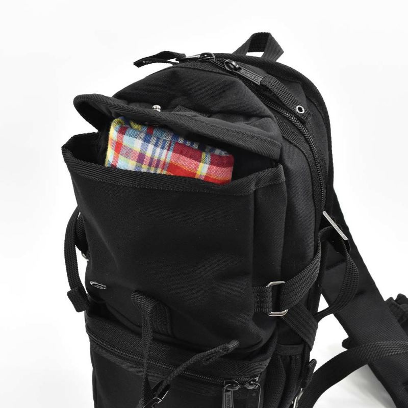 AVIREXボディバッグメンズ大容量B5アビレックスイーグルバッグショルダーバッグアヴィレックスボディバックボディーバッグブランド人気軽量かっこいいミリタリーAVX305L