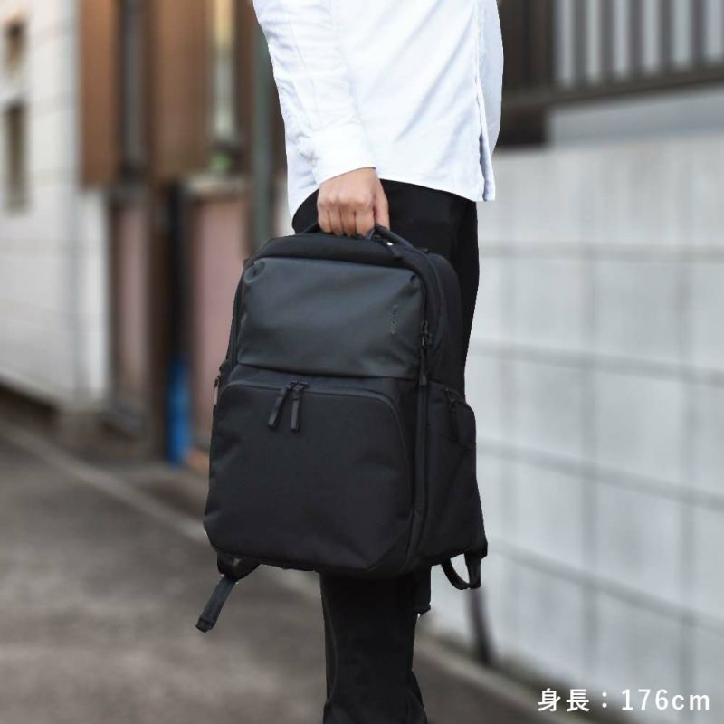 IncaseインケースリュックA.R.C.CommuterPack正規品バックパックB423.7Lメンズレディース大容量A.R.CコミューターパックPCリュックビジネスリュックビジネス出張通勤通学人気おしゃれARCCommuterPack