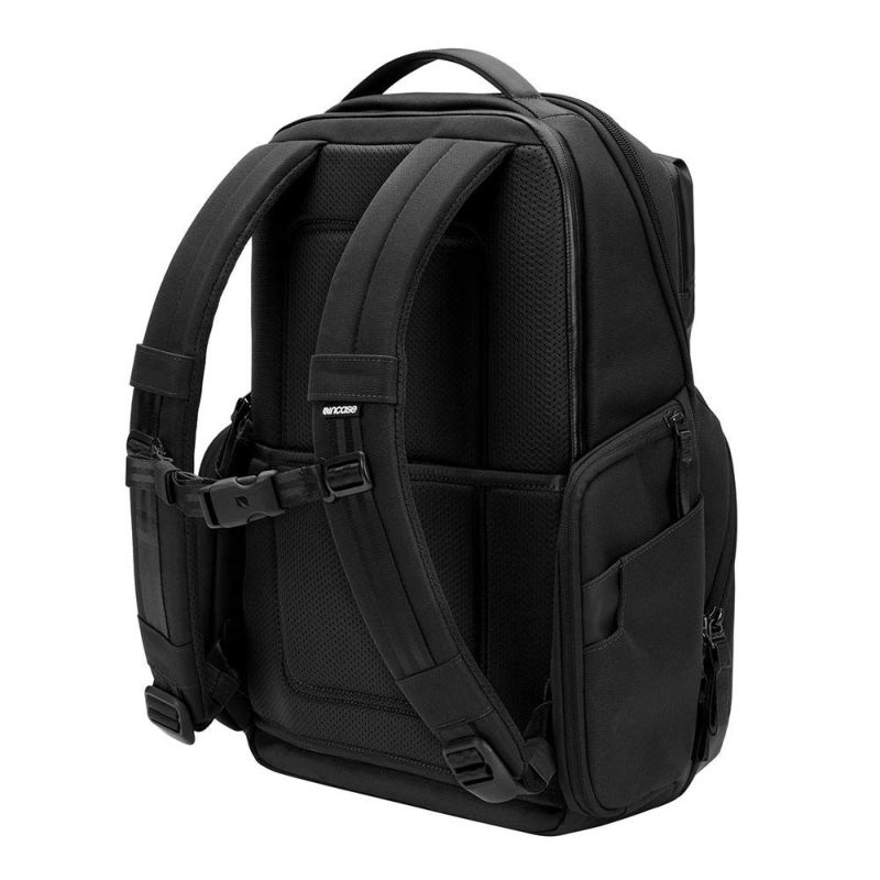 IncaseインケースリュックA.R.C.CommuterPack正規品バックパックB423.7Lメンズレディース大容量A.R.CコミューターパックPCリュックビジネスリュックビジネス出張通勤通学人気おしゃれARCCommuterPack