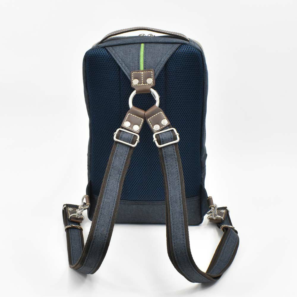 moustacheリュックボディバッグ2WAYムスタッシュメンズレディースブランドバッグワンショルダーショルダーバッグリュックサックボディバック斜め掛けバッグ斜めがけ人気かっこいいシンプル大人ナイロンJLG4659