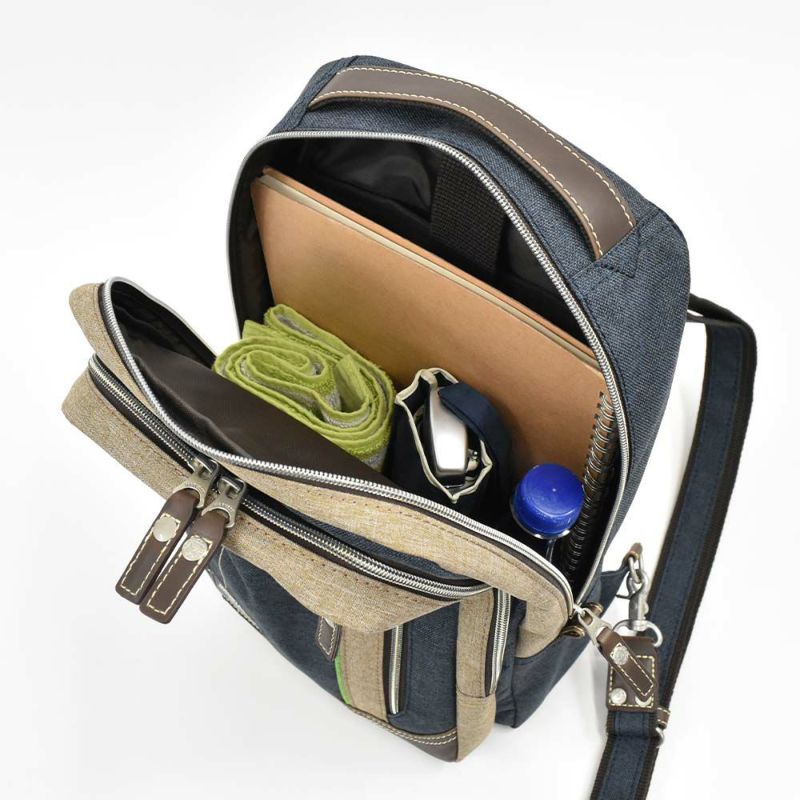 moustacheリュックボディバッグ2WAYムスタッシュメンズレディースブランドバッグワンショルダーショルダーバッグリュックサックボディバック斜め掛けバッグ斜めがけ人気かっこいいシンプル大人ナイロンJLG4659