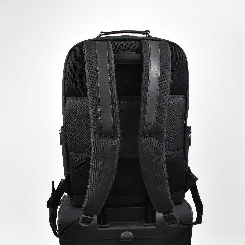 ビクトリノックスリュックビジネスリュックVICTORINOXA415Lワークス・プロフェッショナルコーデュラバッグビジネスバッグメンズレディースブランド人気通勤611475