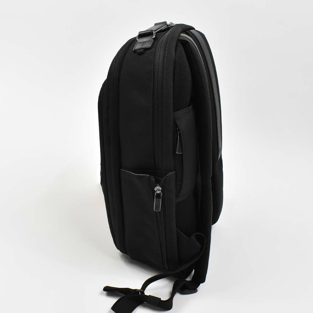 ビクトリノックスリュックビジネスリュックVICTORINOXA415Lワークス・プロフェッショナルコーデュラバッグビジネスバッグメンズレディースブランド人気通勤611474