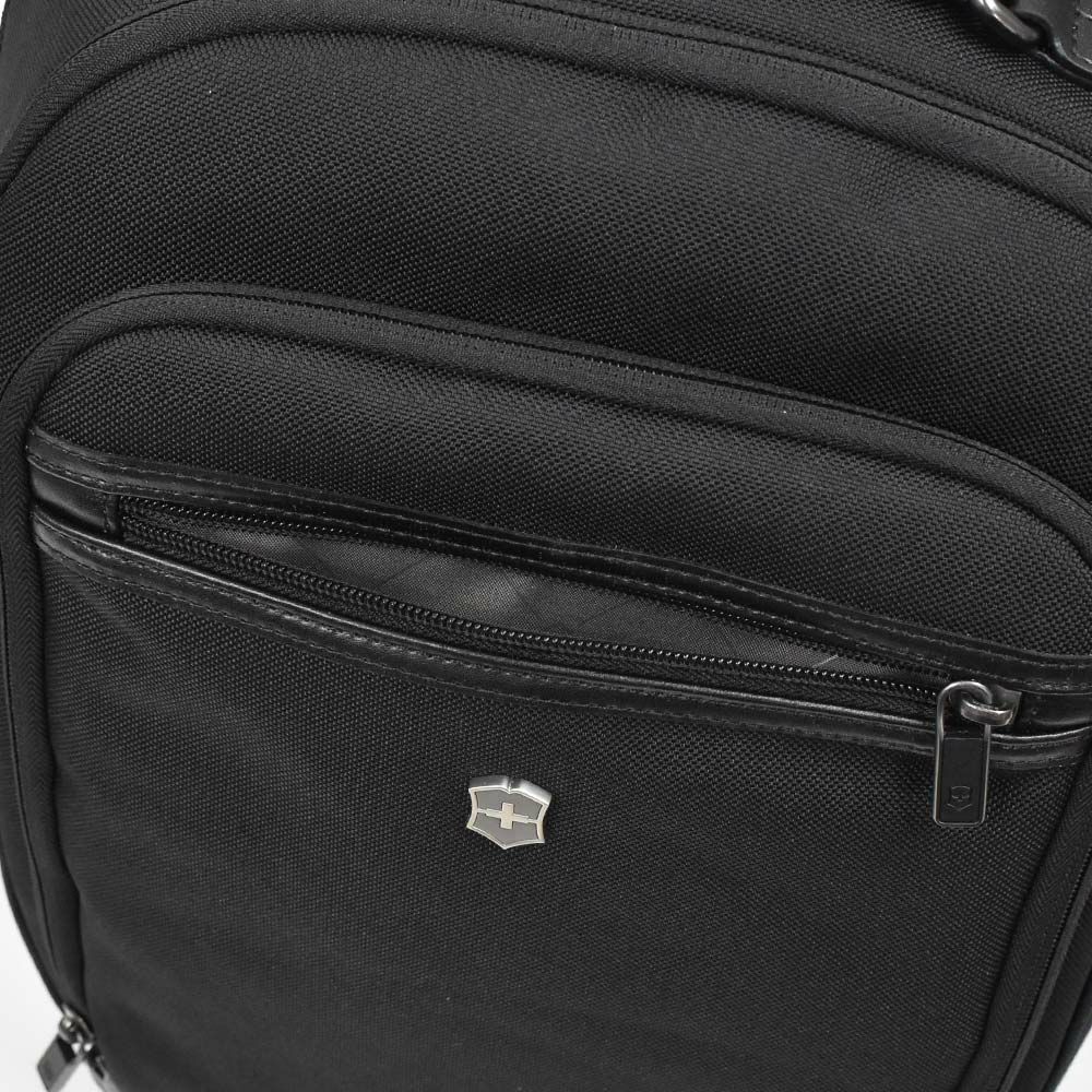 ビクトリノックスリュックビジネスリュックVICTORINOXA415Lワークス・プロフェッショナルコーデュラバッグビジネスバッグメンズレディースブランド人気通勤611474