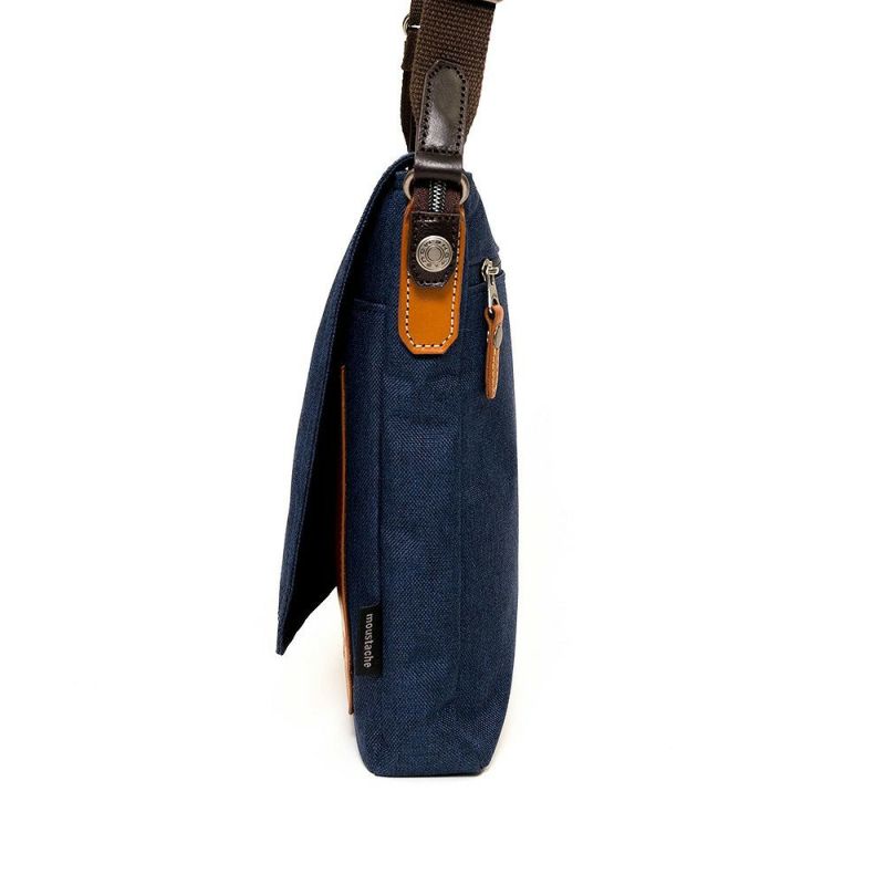 MOUSTACHEショルダーバッグムスタッシュメンズレディースショルダーショルダーバック斜めがけ斜め掛けバッグバックおしゃれかっこいいカジュアル人気軽量ブランド大人小さめ30代40代50代BMX0510