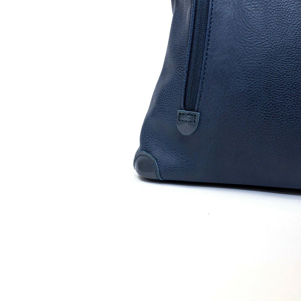 MOUSTACHEトートバッグムスタッシュメンズレディースB4サイズトートバッグトートバック合皮肩掛けカバン肩かけカバンブランドかっこいいおしゃれ人気大きめ通勤通学ファスナー付き大容量おすすめJGH-4595