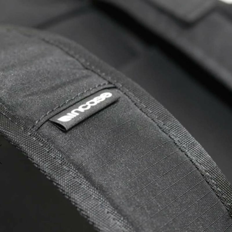 IncaseインケーストートバッグリュックTransfer2-WayTote正規品2WAYビジネスバッグB415.1Lメンズレディーストランスファー2WAYトートビジネス通勤通学人気おしゃれ