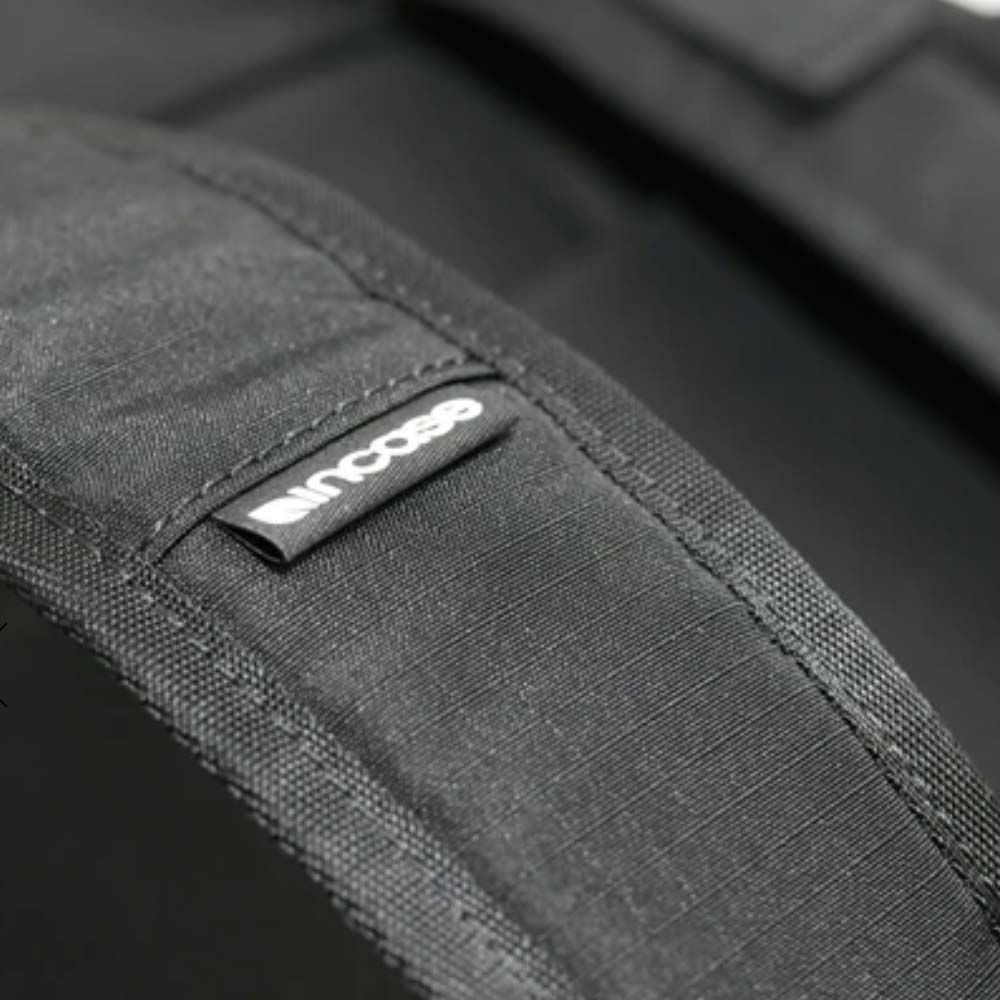 IncaseインケーストートバッグリュックTransfer2-WayTote正規品2WAYビジネスバッグB415.1Lメンズレディーストランスファー2WAYトートビジネス通勤通学人気おしゃれ