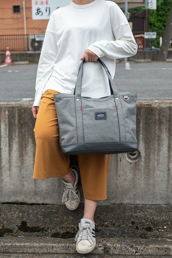 MOUSTACHEムスタッシュトートバッグA4サイズメンズレディーストートトートバック肩掛けカバン通勤通学おしゃれ人気バッグVUV4608