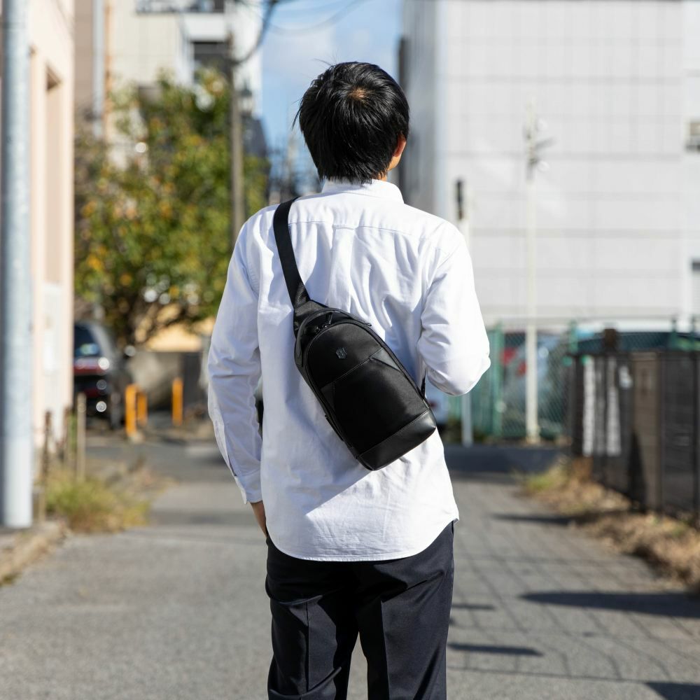 ビクトリノックスボディバッグVICTORINOXA413Lアロックスネロスリングバッグショルダーバッグビジネスバッグメンズレディースブランド611805