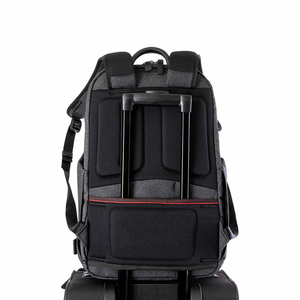 ビクトリノックスリュックVICTORINOXA423Lアーキテクチャーアーバン2デラックスバックパックバッグビジネスバッグメンズレディース大容量ブランド611954