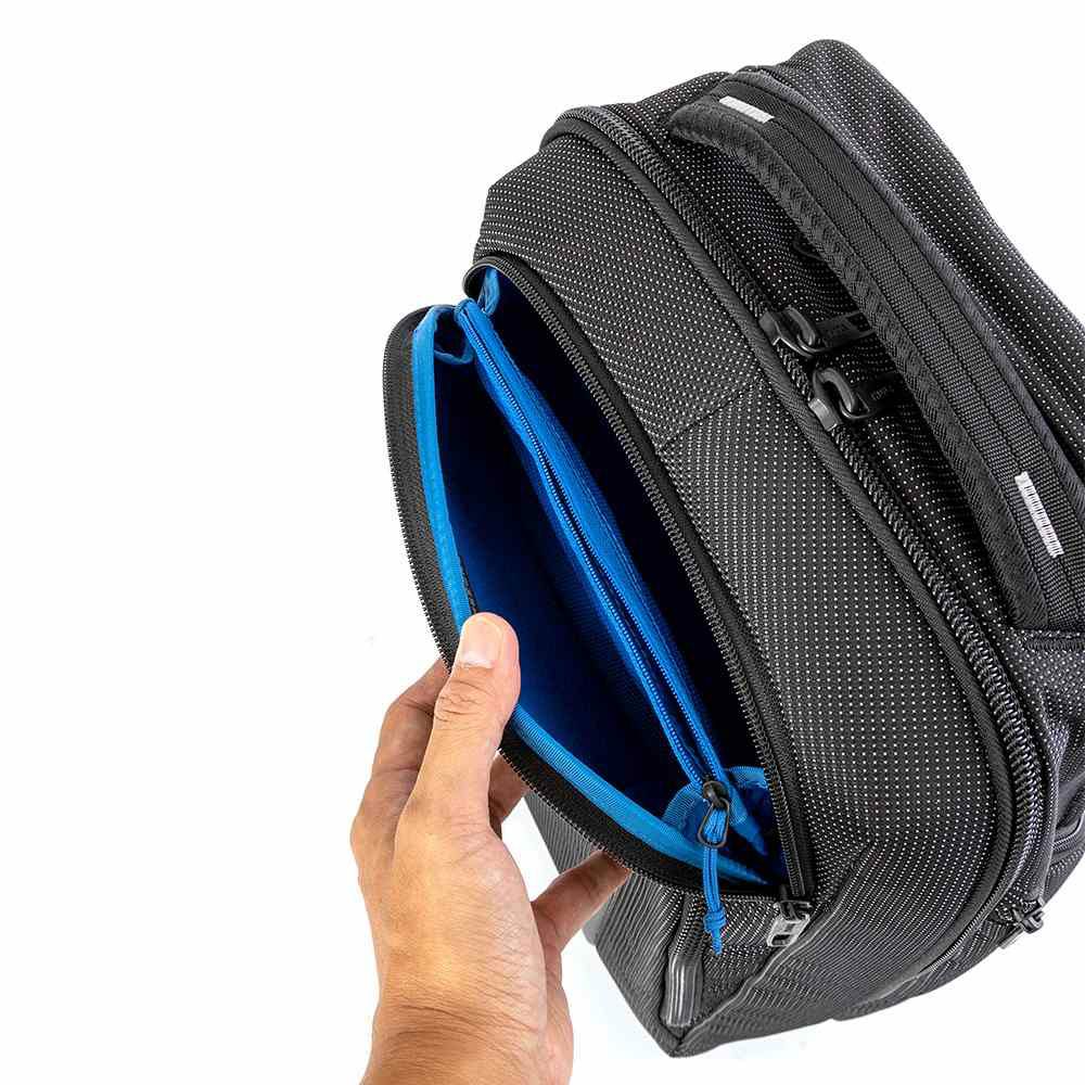 THULEリュックスーリーA430LCrossover2バックパックバッグビジネスリュックPC収納パソコン収納15.6インチメンズレディースブランド320383532038363203837