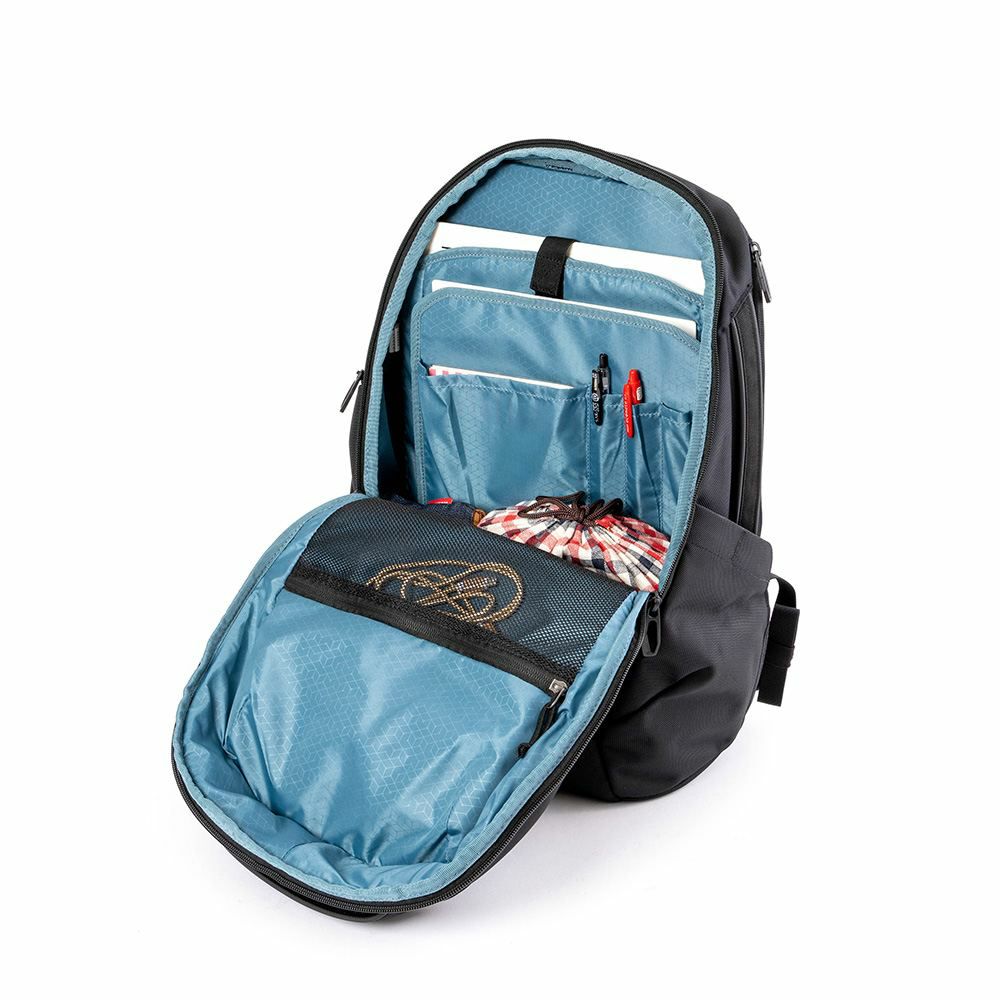 ThuleリュックスーリーA426LAccentBackpackバックパックバッグビジネスリュックPC収納パソコン収納15.6インチメンズレディースブランド3204816