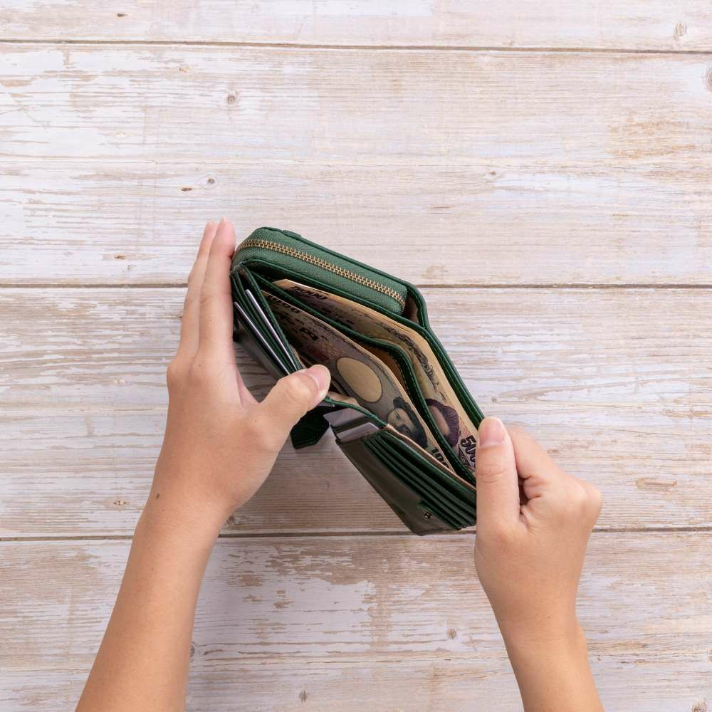 シビラ財布sybilla二つ折りムーチョレディース二つ折り財布ブランドコンパクト本革5470420