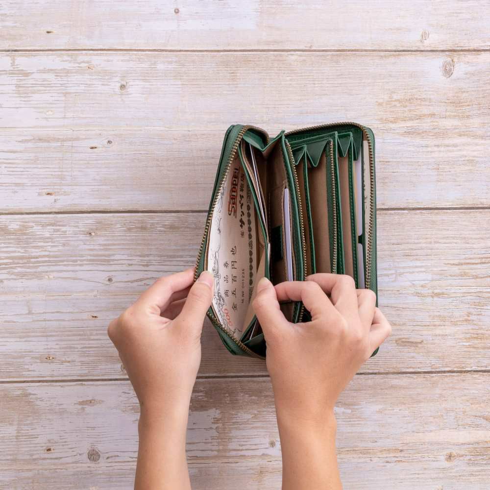 シビラ財布sybilla長財布ラウンドファスナー型ムーチョレディースブランド大容量本革5470423