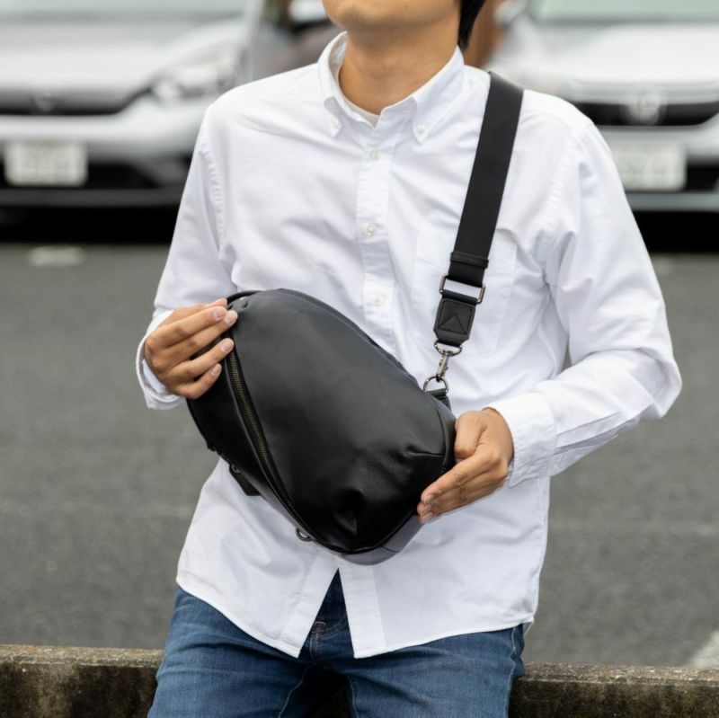 JOYAボディバッグ本革防水メンズ大きめジョヤ本革ボディバッグワンショルダーバック斜め掛けバッグ防水バッグ革レザー本革バック大人休日ブランド40代50代60代J4843