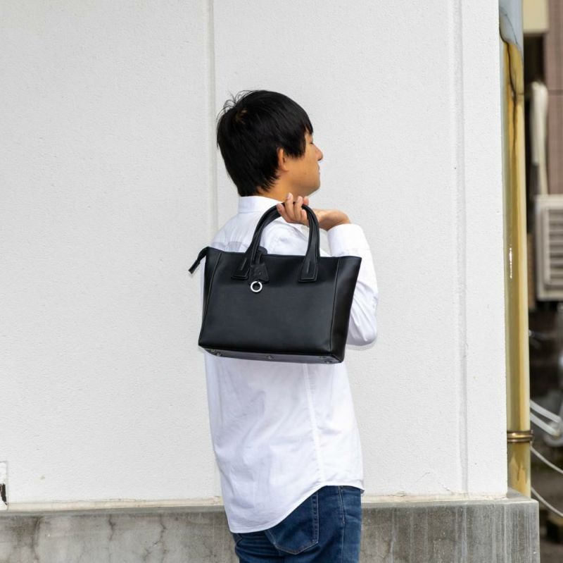 P.I.Dトートバッグミニ本革メンズピーアイディー撥水エクリールミニトートバッグドライビングトート通勤通学ビジネスレザー革ブランドカジュアルPIDピー・アイ・ディーPAZ106