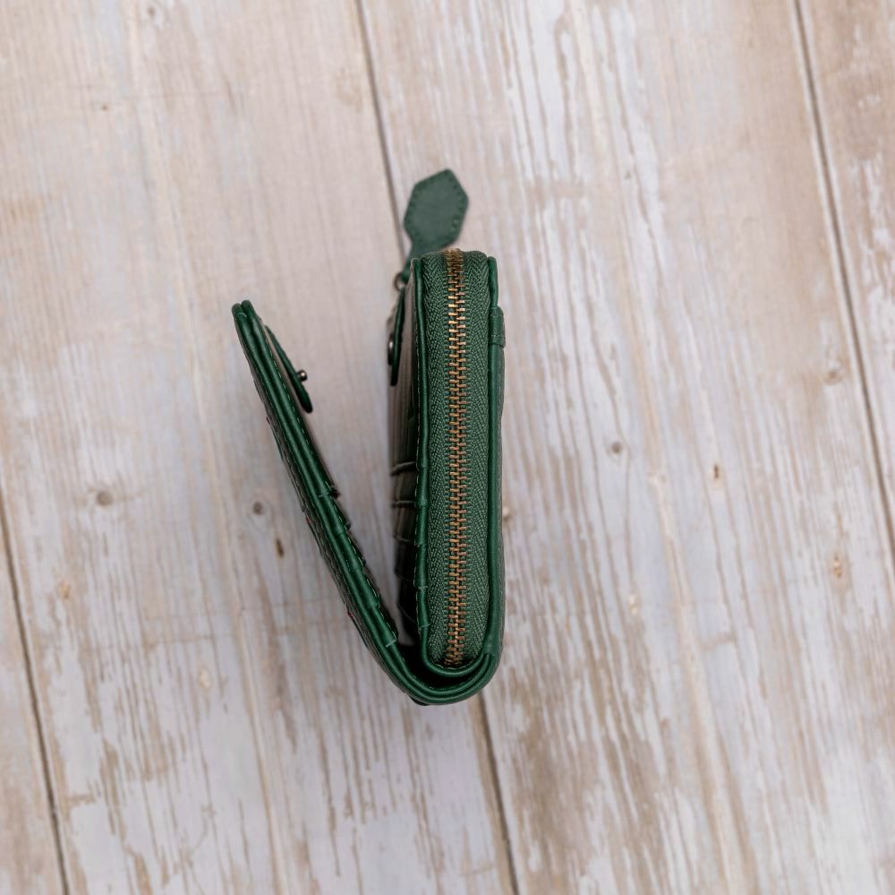 シビラ財布sybilla長財布大容量カード40枚収納可能ラウンドファスナー型ムーチョレディースブランド大容量本革カードがたくさん入る5470424