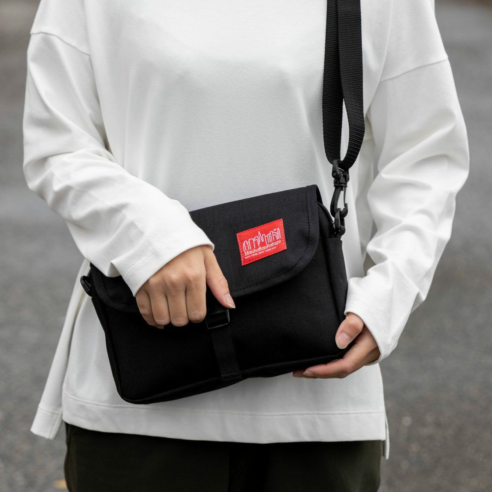 マンハッタンポーテージショルダーバッグManhattanPortageメンズレディースショルダーバックショルダーブランド斜めがけ斜め掛け大人おすすめおしゃれ人気FarRockawayBagMP1410