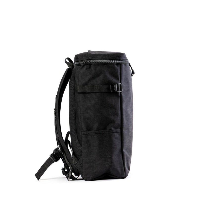 マンハッタンポーテージリュックManhattanPortageメンズレディースボックス型通学リュックスクールリュック通学大学生高校生バックパックかっこいいおしゃれ大容量人気NavyYardBackpackMP2231