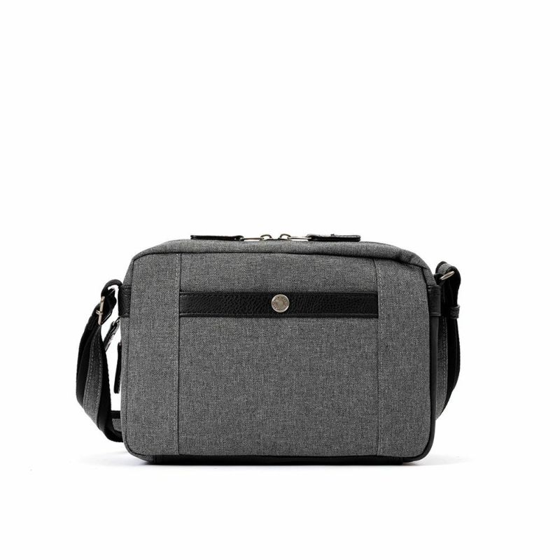 MOUSTACHEショルダーバッグムスタッシュメンズレディースショルダーショルダーバック斜めがけ斜め掛けバッグバックおしゃれかっこいいカジュアル人気通学軽量ブランド大人30代40代50代JBJ0390