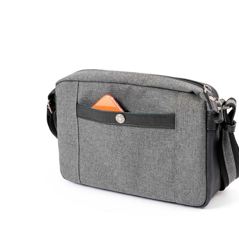 MOUSTACHEショルダーバッグムスタッシュメンズレディースショルダーショルダーバック斜めがけ斜め掛けバッグバックおしゃれかっこいいカジュアル人気通学軽量ブランド大人30代40代50代JBJ0390