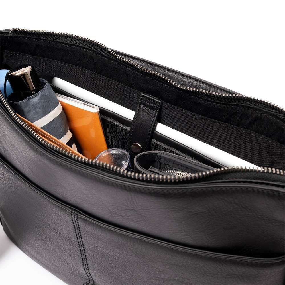 JOYAショルダーバッグ本革メンズ大きめA4大容量ジョヤ本革ショルダーバッグショルダーバック斜め掛けバッグ斜めかけバッグ肩掛けカバン革レザー大人軽いブランドJ4721