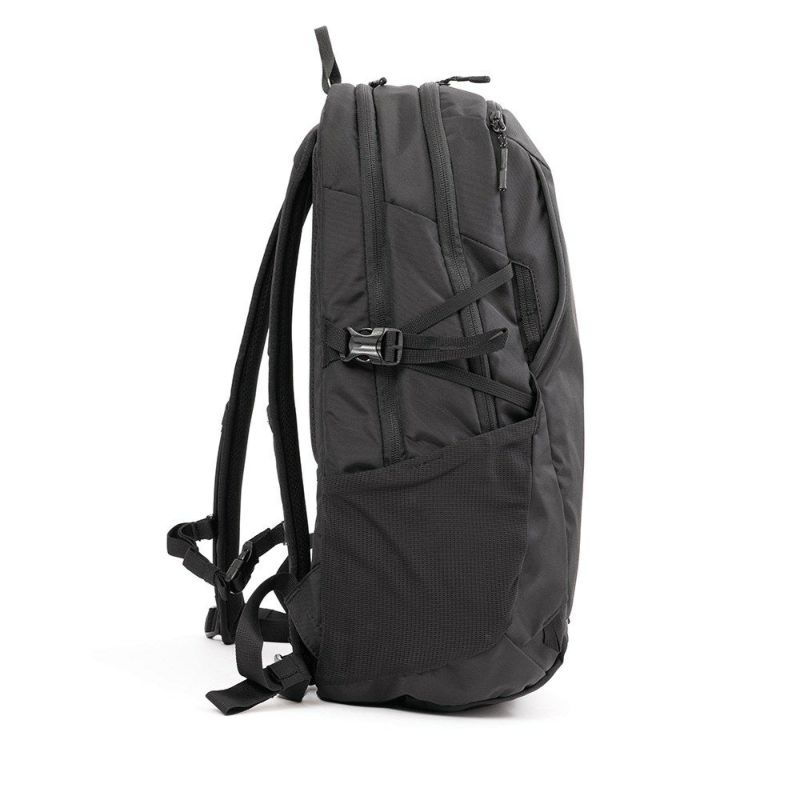 ThuleリュックスーリーB423LEnRouteバックパックバッグPC収納パソコン収納15.6インチメンズレディースブランド320484132048423204843