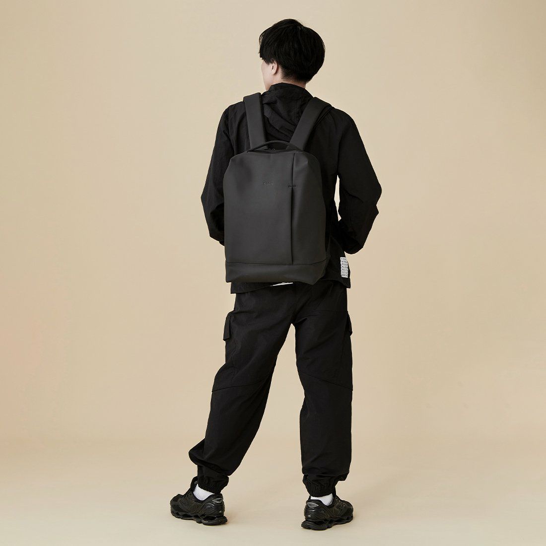 KLONリュッククローンメンズレディースMATTECOATEDRUCKSACK-BOD16Lバックパックリュックサック通学通勤撥水おしゃれブラック黒モノトーン
