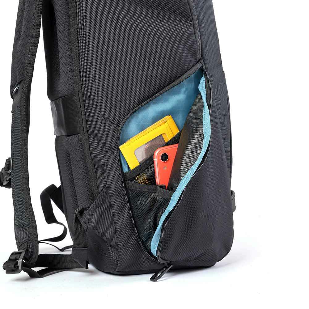 ThuleリュックスーリーB428LAccentBackpackバックパック大容量バッグビジネスリュックパソコン収納15.6インチメンズレディースブランド3204814