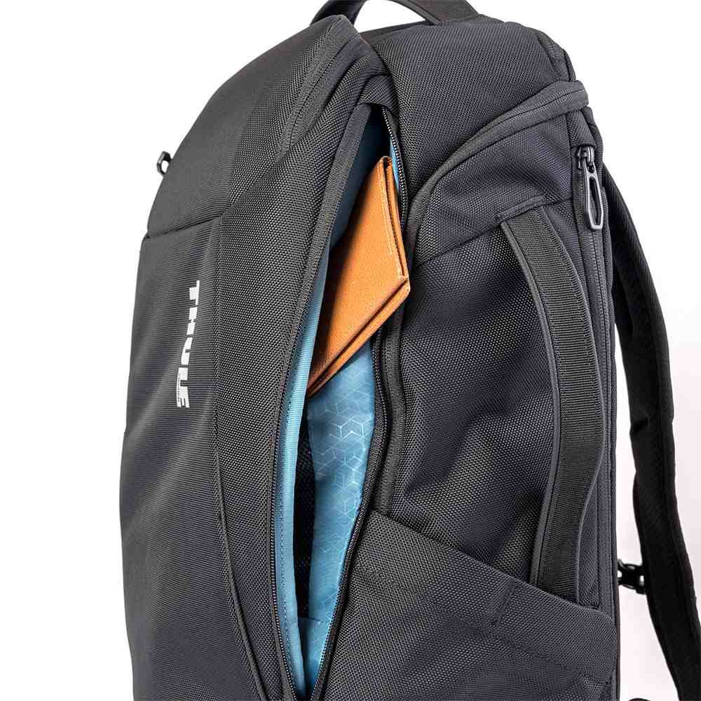 ThuleリュックスーリーB428LAccentBackpackバックパック大容量バッグビジネスリュックパソコン収納15.6インチメンズレディースブランド3204814